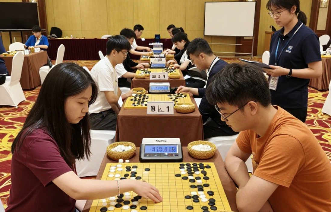 Chiếc bẫy Samarkand: Khi tám kỳ thủ dẫn đầu chỉ là tấm vé bán tạp chí
